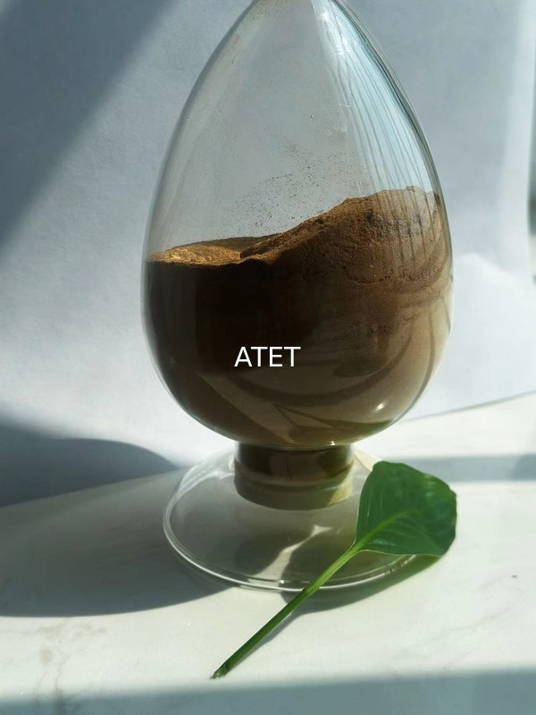 Lignosulfonato soluble en agua con un contenido de humedad máximo del 5% y un valor de pH de 4-6