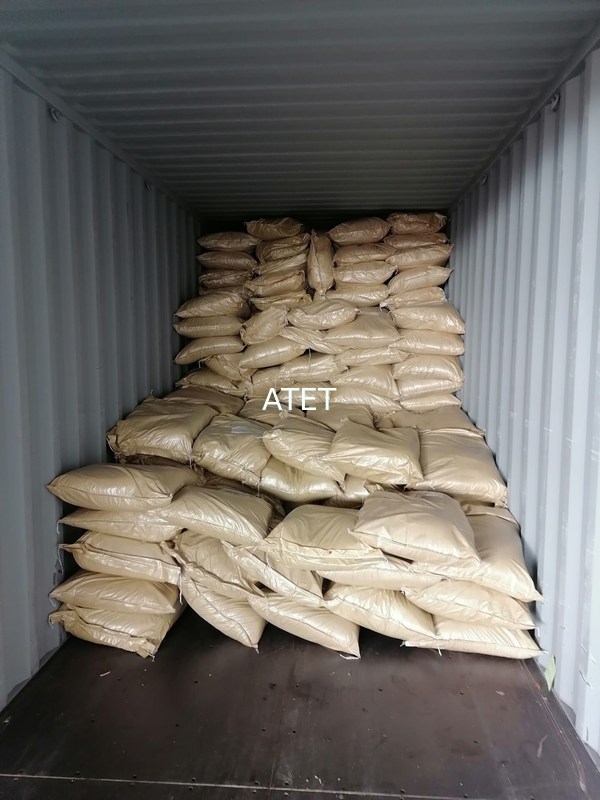 Solución de lignosulfonato de calcio de grado industrial con contenido de sólidos superior al 93 por ciento aplicado en adhesivos y aditivos para cemento